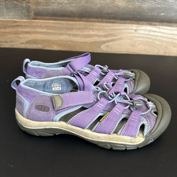 Keen Newport H2 Purple/Gray Hybrid Water Hiking Sandals Waterproof Women’s 5 - Picture 4 of 9